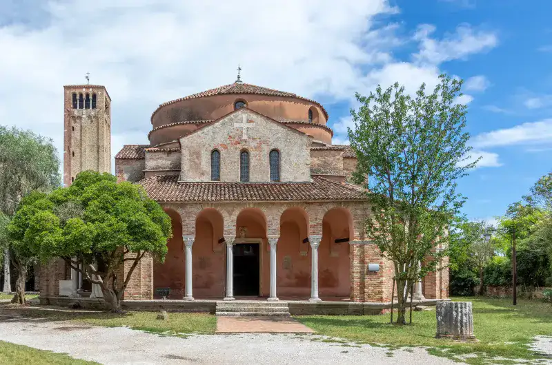 Private tour of the Northern Lagoon: Sant’Erasmo, Burano and Torcello