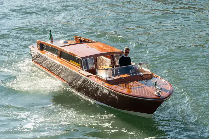 The real Murano, between glass and art