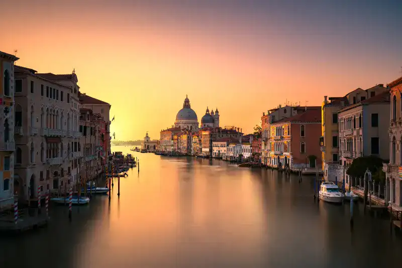 Sunset Tour nella Laguna di Venezia: Lido e Poveglia al tramonto