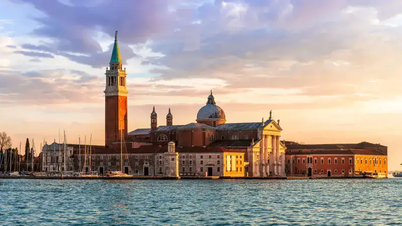 Sunset Tour of the Venice Lagoon: Lido and Poveglia at sunset